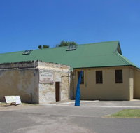 Old Geraldton Gaol Craft Centre - QLD Tourism