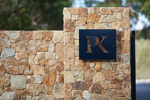 Peninsula Kingswood Country Golf Club - Queensland Tourism 1
