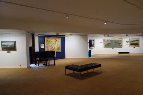 Stanthorpe Regional Art Gallery - QLD Tourism 1