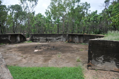 WWII Quarantine Anti Aircraft Battery Site - QLD Tourism 0