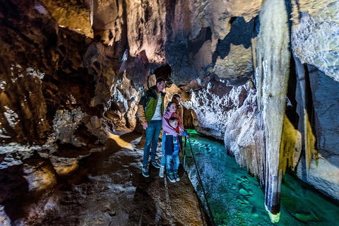 Jenolan Caves: Imperial Cave Tour - QLD Tourism 2