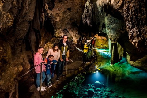 Jenolan Caves: Imperial Cave Tour - QLD Tourism 0