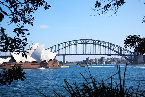 Private Sydney Half Day Tour Including Sydney Opera House And Bondi Beach - Queensland Tourism 0