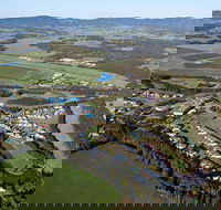 Hunter Valley Broken Back Range Helicopter Flight from Cessnock - Queensland Tourism