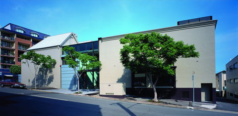 Philip Bacon Galleries - Queensland Tourism 0