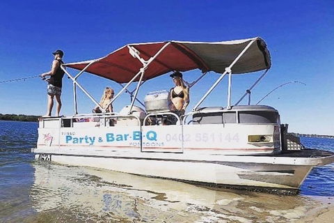 BBQ Boat Hire - QLD Tourism 0