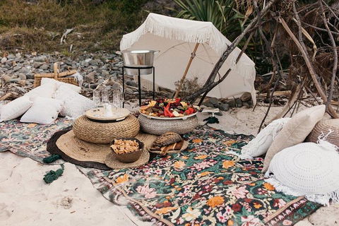 A Picnic In Byron Bay - QLD Tourism 2