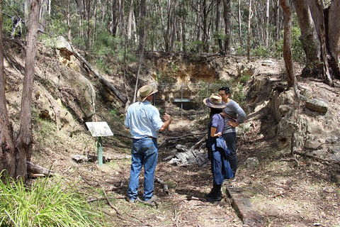 Newnes Ruins Walking Tour - Queensland Tourism 0