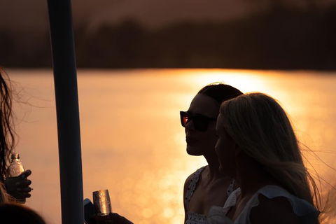 Sunset River Cruise Near Byron Bay - Queensland Tourism 15