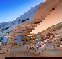 Outback Cycling Uluru Bike Ride with transfers - Queensland Tourism