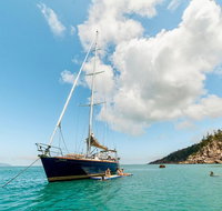 Magnetic Island Sailing BBQ Lunch Cruise - QLD Tourism