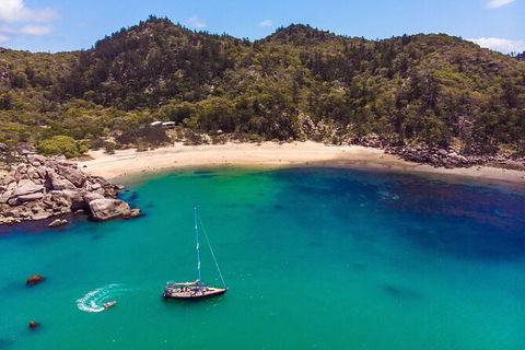 Helicopter And Magnetic Island Sailing - Queensland Tourism 5