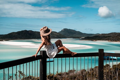 Day Sail The Whitsunday Islands On Atlantic Clipper From Airlie Beach - QLD Tourism 10