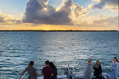 Sunset Twilight Cruise In Hervey Bay - QLD Tourism 4
