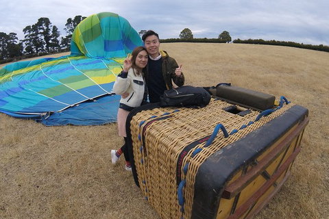 Private Balloon Flight - QLD Tourism 3