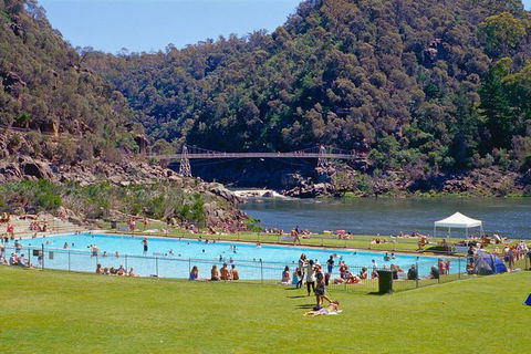 Launceston Wine & Sightseeing Tours - Queensland Tourism 1