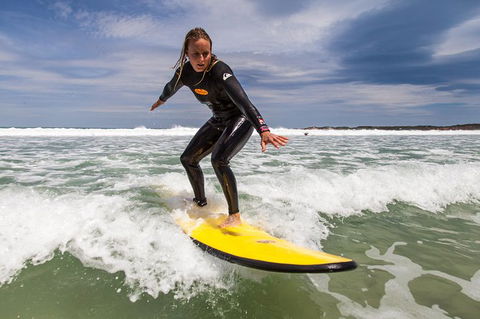 Learn To Surf At Torquay On The Great Ocean Road - QLD Tourism 2