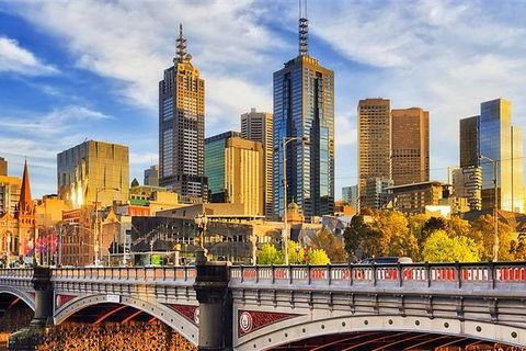 Melbourne Airport Transfers: Melbourne To Melbourne Airport MEL In Luxury Car - QLD Tourism 2