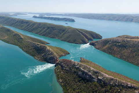 Cygnet Bay Explorer - Queensland Tourism 4
