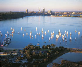 Swan River - Queensland Tourism 0