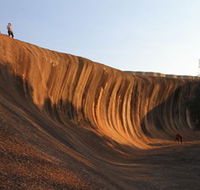 Wave Rock - Queensland Tourism
