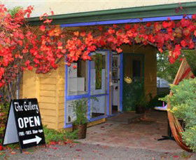 Mount Macedon VIC QLD Tourism