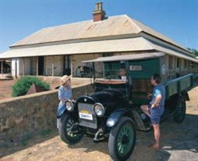 Northampton Visitor Centre - Queensland Tourism 0