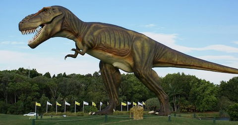 Palmersaurus Park - Queensland Tourism 1