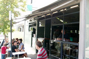 Lb. - Queensland Tourism 0