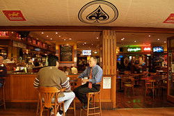 Aces Bar And Bistro - QLD Tourism 0