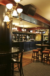 Waxy's Irish Pub - QLD Tourism 1