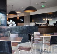 The Cremorne Hotel - QLD Tourism