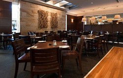 Stirling Hotel - Queensland Tourism 2