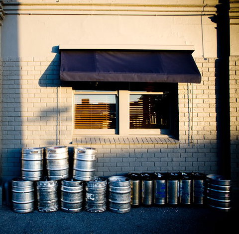 The Palace Hotel - QLD Tourism 1