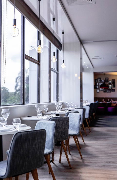 MRepublic Restaurant, Bar And Lounge - Queensland Tourism 5