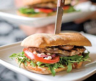 Grill'd (Healthy Burgers) - Queensland Tourism 1