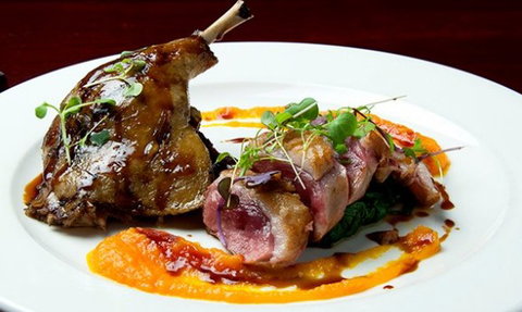 Red Rock Waterfront Bar & Grill - QLD Tourism 3