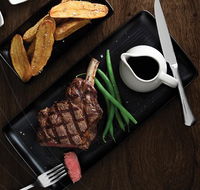 Motion Bar  Grill - Queensland Tourism