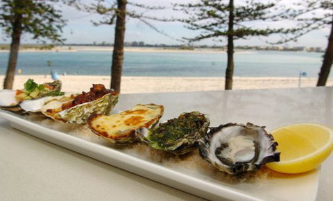 Alfie's Mooo Char + Bar - Queensland Tourism 3