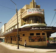 Robin Hood Hotel - QLD Tourism