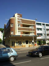 Arts Bar - QLD Tourism 0