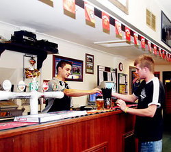 Knickerbocker Hotel - QLD Tourism 0
