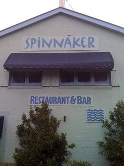 Spinnaker Restaurant And Bar - Queensland Tourism 0