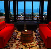 The Beach Hotel Merewether - Queensland Tourism