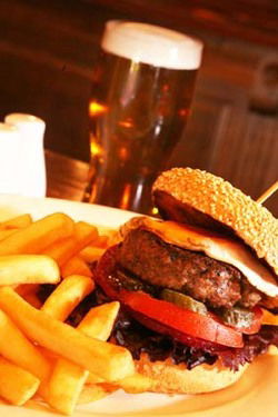 Durty Nelly's Irish Pub - Queensland Tourism 1