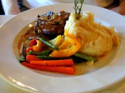 Cooley's Hotel - Queensland Tourism 3