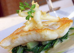 Spinnaker Restaurant And Bar - Queensland Tourism 3