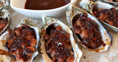 Retreat Hotel - QLD Tourism 0