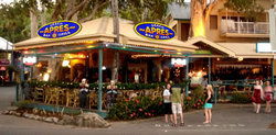 Apres Beach Bar & Grill - Palm Cove - QLD Tourism 0