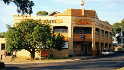 Royal Hotel Drouin - QLD Tourism